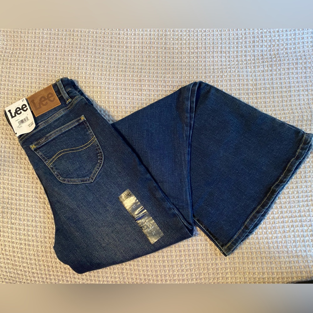 Lee flare jeans - dark blue - size 27 - brand new! - tags attached